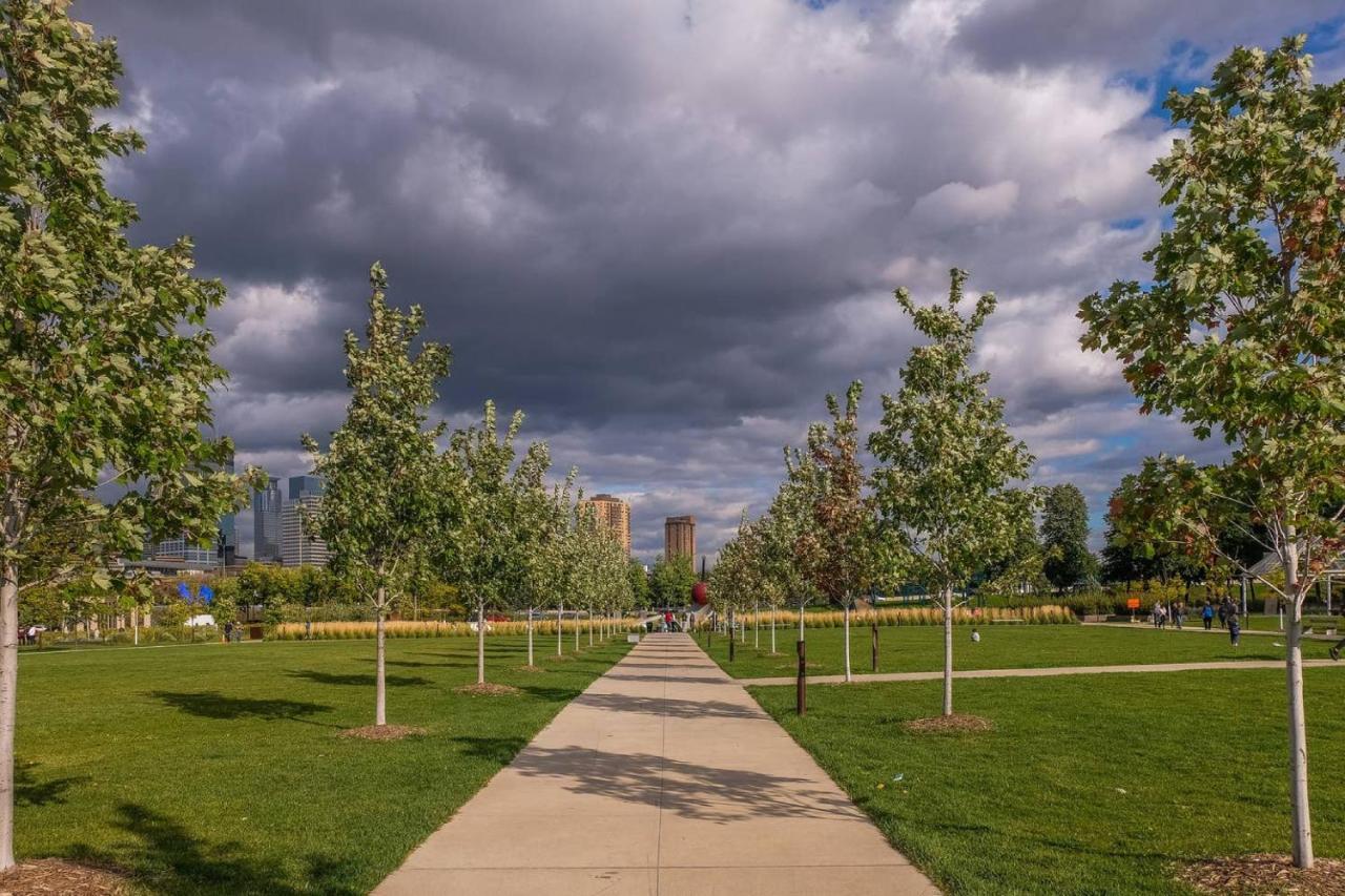 Frontdesk 20 6Th St Apts Ne Minneapolis Riverfront District Экстерьер фото